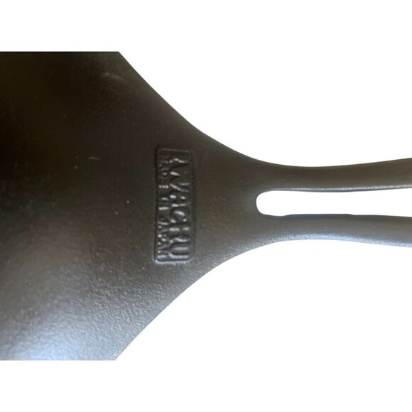 Iwachu Nambu Tekki Cast Iron Omelette Pan 22cm Japan - Picture 7 of 8